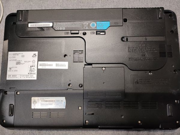 【一部ジャンク】富士通 LIFEBOOK AH77/H FMVA77HB i7仕様(CPU等欠品) BIOS起動可能 マザーボード 液晶パネル キーボード【動作確認済み】_画像7