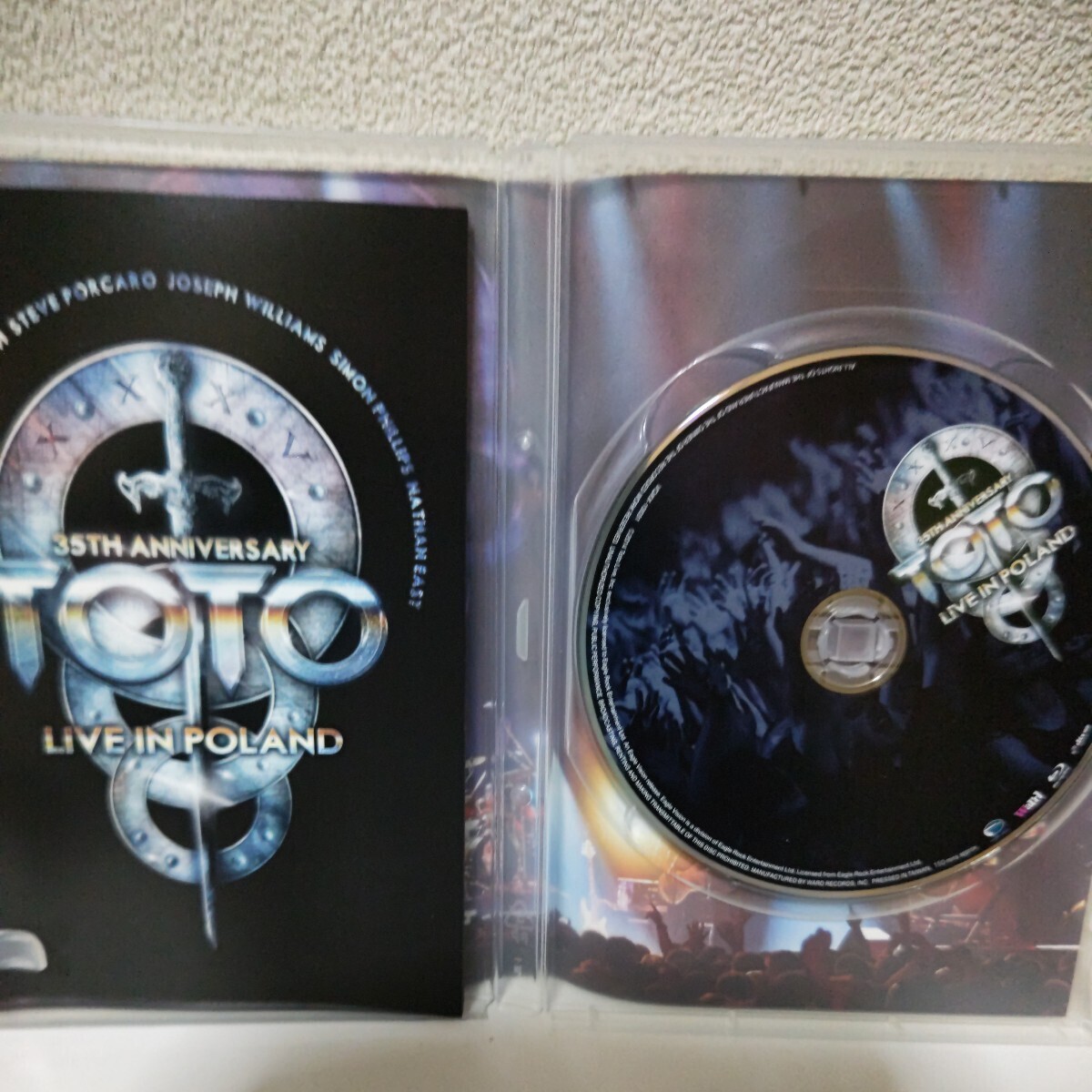 TOTO/ライヴ・イン・ポーランド 2013 国内盤Blu-ray スティーヴ・ルカサー ジョセフ・ウィリアムス ネイザン・イーストetcの画像4