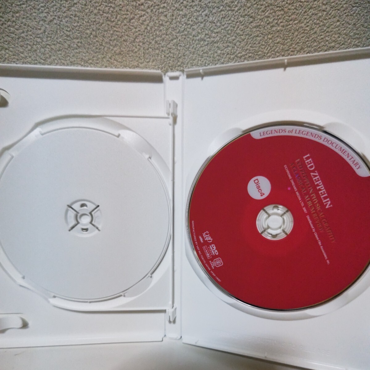 LED ZEPPELIN/The Untold Story 輸入盤DVD 4枚組 ステッカー付き レッド・ツェッペリン ロバート・プラント ジミー・ペイジの画像9