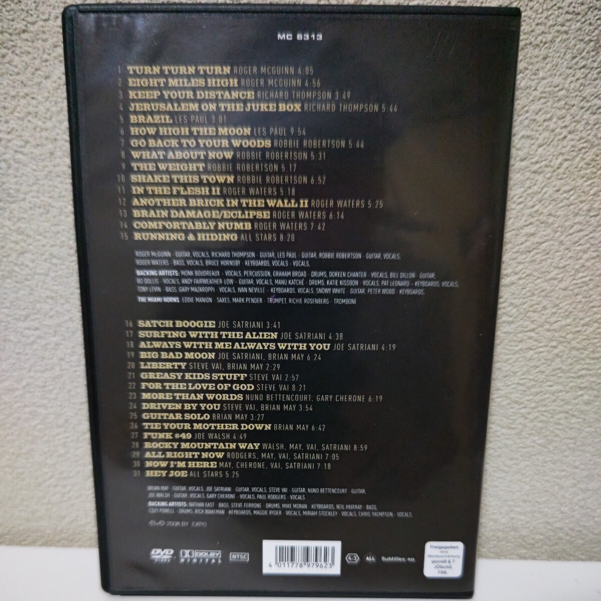 GUITAR LEGENDS/In Sevilla Live at Expo 輸入盤DVD ロビー・ロバートソン ロジャー・ウォータース レス・ポール ブライアン・メイetcの画像2