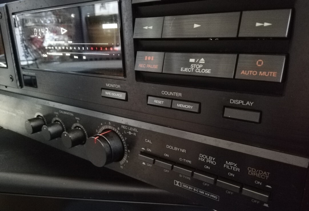 A＆D カセットテープデッキ GX-Z9100EX  赤井電機kkの画像2