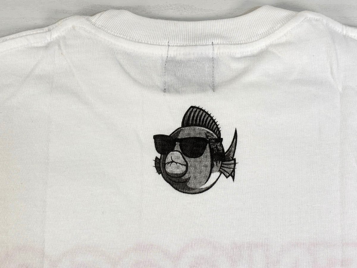 美品 SNIPEER スナイパー SEAGUAR 45th Anniversary Tシャツ Sサイズ ホワイト レッド 釣具 釣り具 T028_画像5