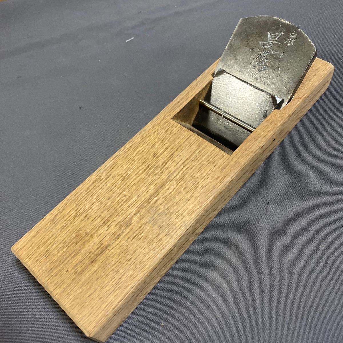 Yahoo!オークション - 即決 赤樫台 是麿 平鉋 身幅70mm 即使用可 Yahoo!オークション - 即決 赤樫台 是麿 平鉋 身幅70mm 即使用可