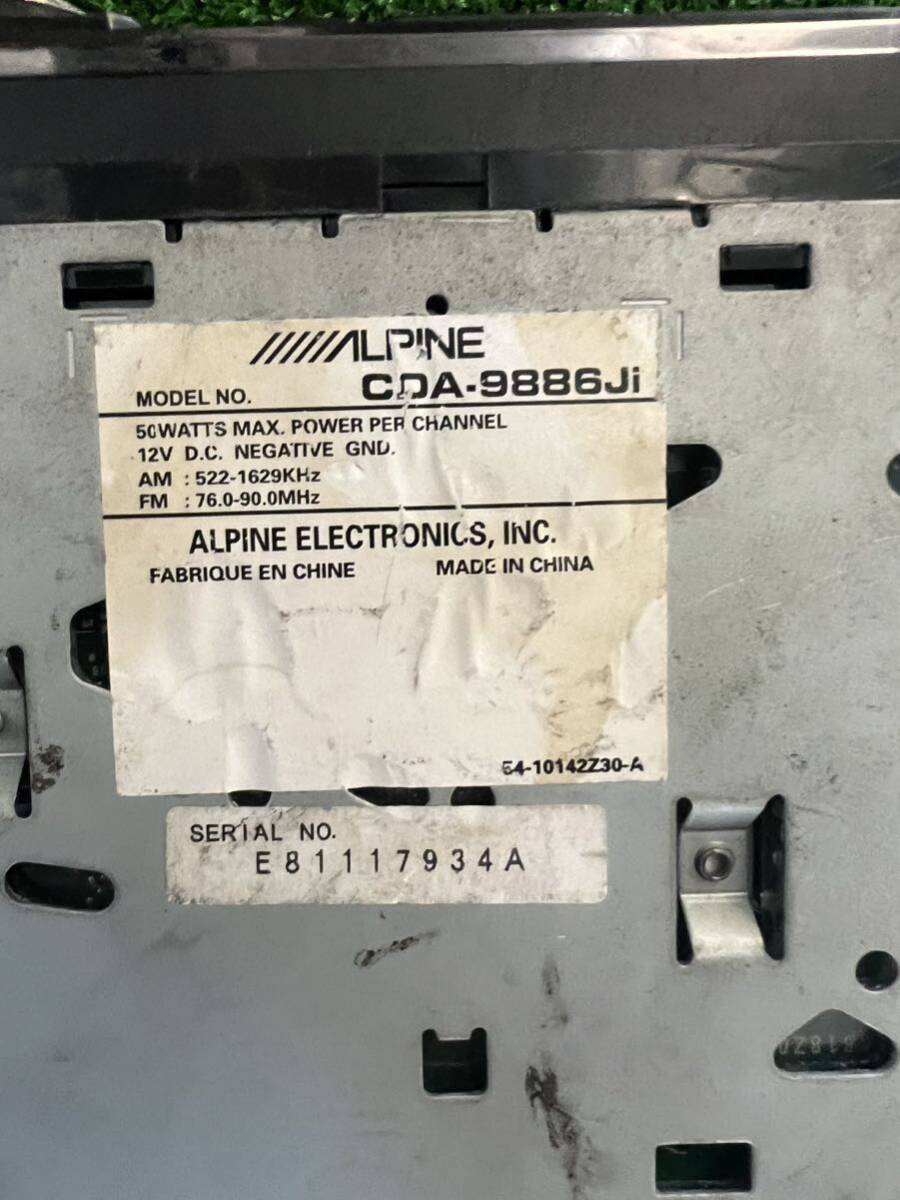 ALPINE アルパイン CDA-9886Ji CD USB AUX AM FM CDプレーヤー ALPINE アルパイン CDA-9886Ji CD USB AUX AM FM CDプレーヤー