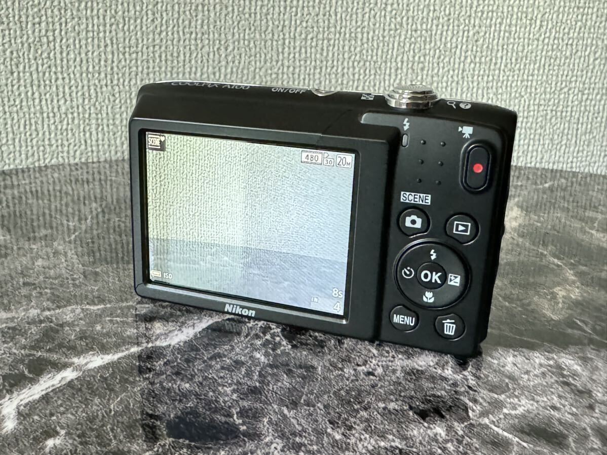 【1円スタート】Nikon COOLPIX A-100 シルバー コンパクトデジタルカメラ の画像2