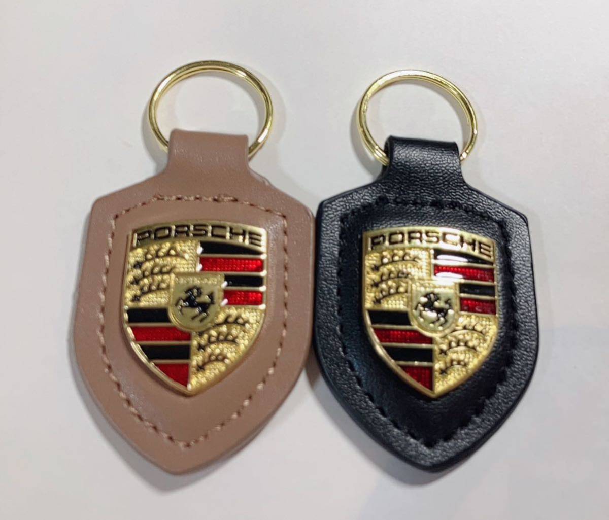 PORSCHE ポルシェ キーホルダー クレスト 黒とベージュ2点セット