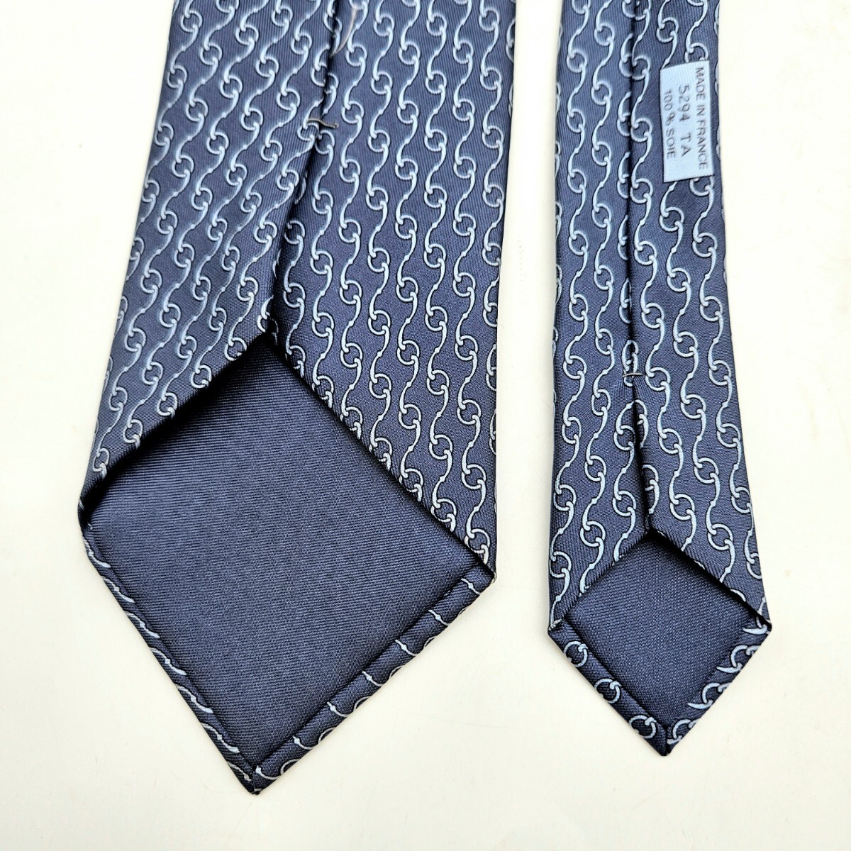 1 иен ~ HERMES Hermes галстук (509-4)