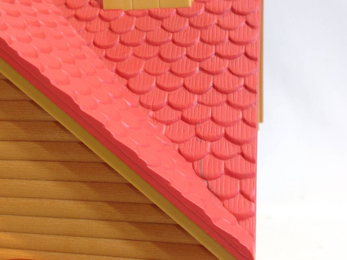 ◆674◆はじめてのシルバニアファミリー / 赤い屋根のお家 うさぎの人形 家具 セット / 女の子 おもちゃ ドールハウス ミニチュア_画像9