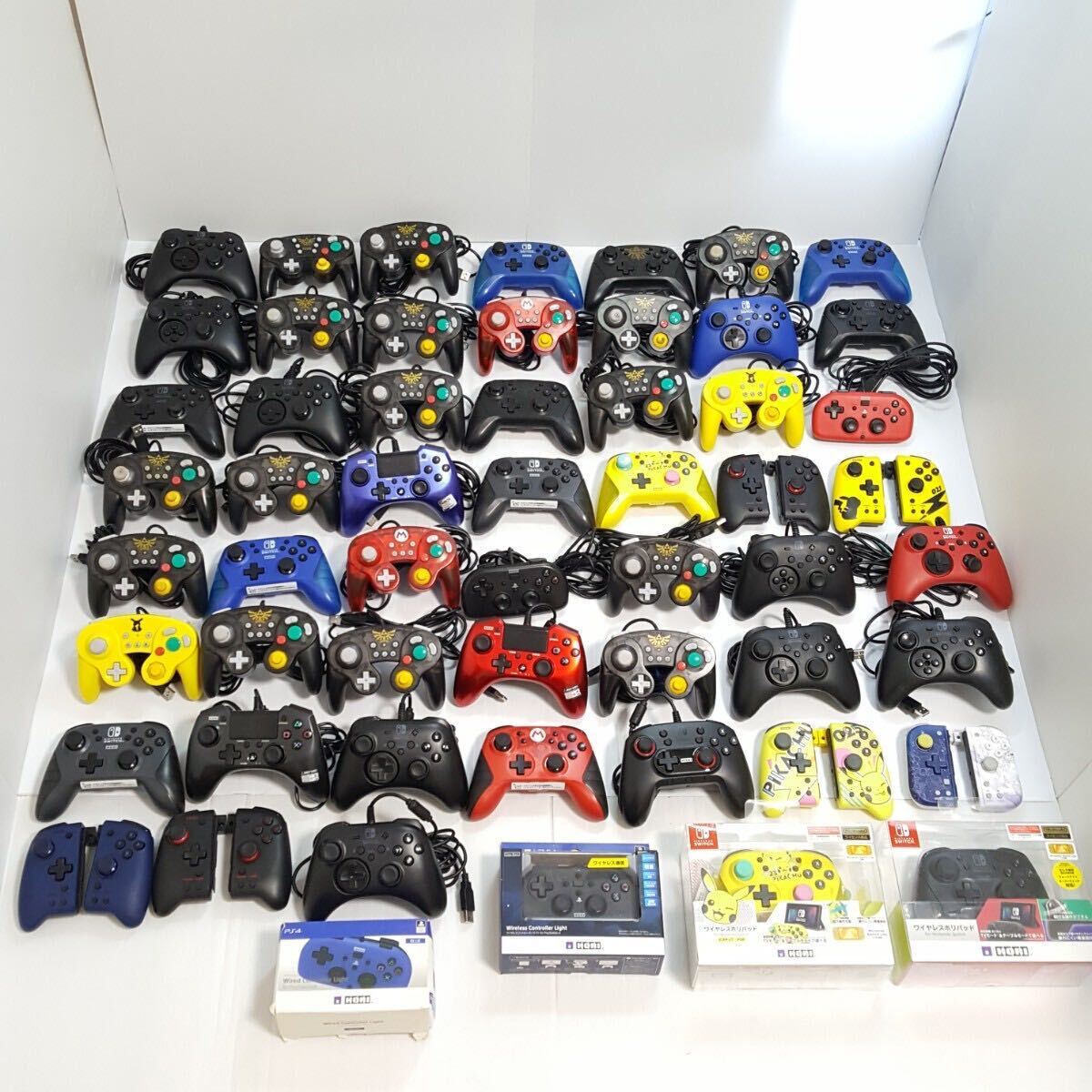 29) Nintendo Switch PS4 HORI コントローラー 56点 まとめ 動作 29) Nintendo Switch PS4 HORI コントローラー 56点 まとめ 動作