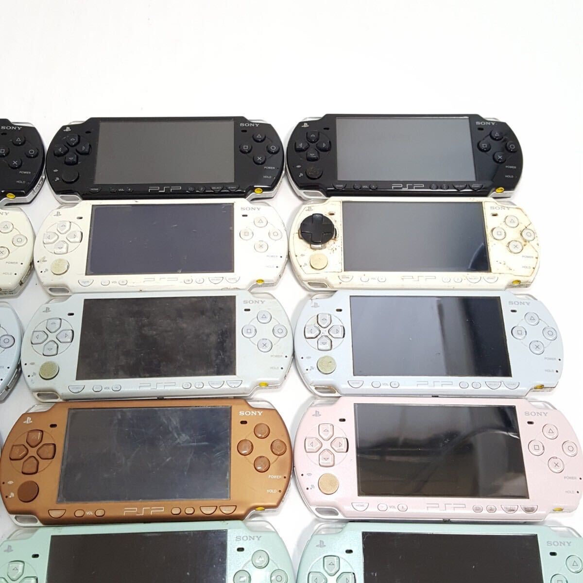 Yahoo!オークション - 34) PSP-2000 本体 20台 まとめ 動作 Yahoo!オークション - 34) PSP-2000 本体 20台 まとめ 動作