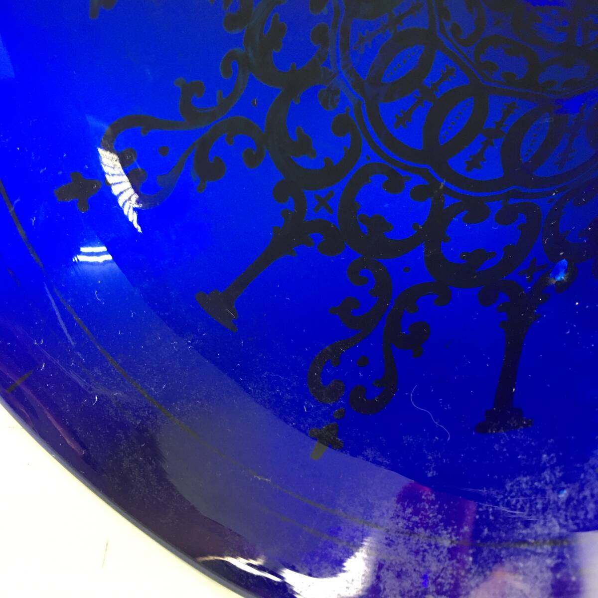 UNY10/82 ガラス工芸 金彩手描きブルーガラス 花瓶 高さ34㎝ フラワーベース ボヘミアガラス ベネチアングラス 青 花器 大型 レトロ の画像5