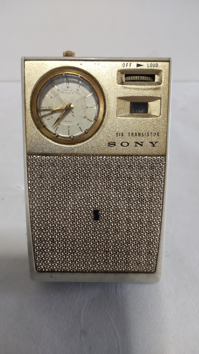 SONY ソニー・セイコー時計付 6石 トランジスタラジオ 昭和レトロ アンティーク ・視聴可能 中古品 ・TRWー621の画像1