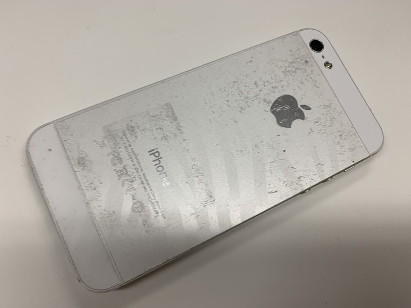 JN279 SoftBank iPhone5 ホワイト 32GB 判定○ ジャンク ロックOFFの画像2