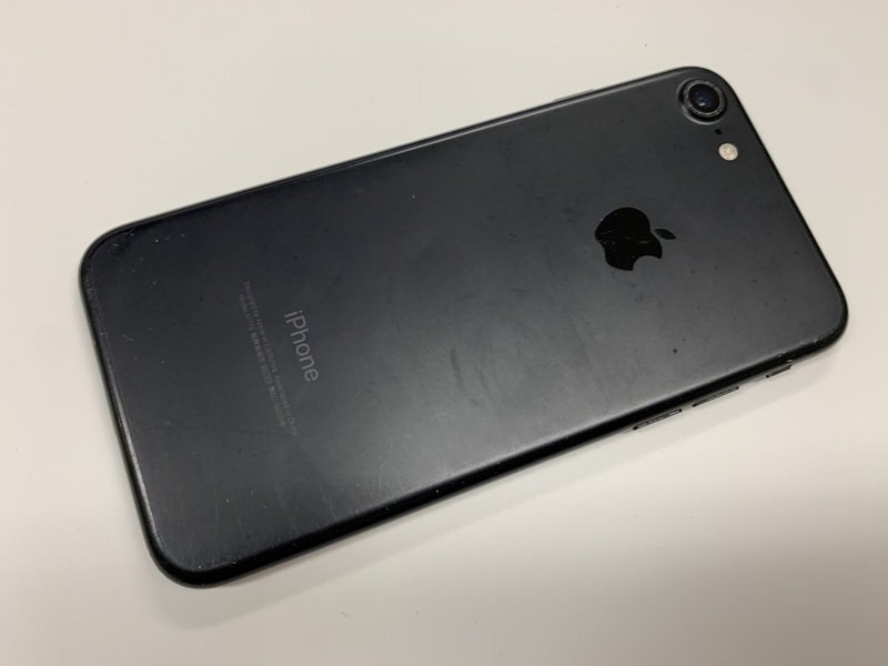 JN396 SIMフリー iPhone7 ブラック 32GB ジャンク ロックOFFの画像2