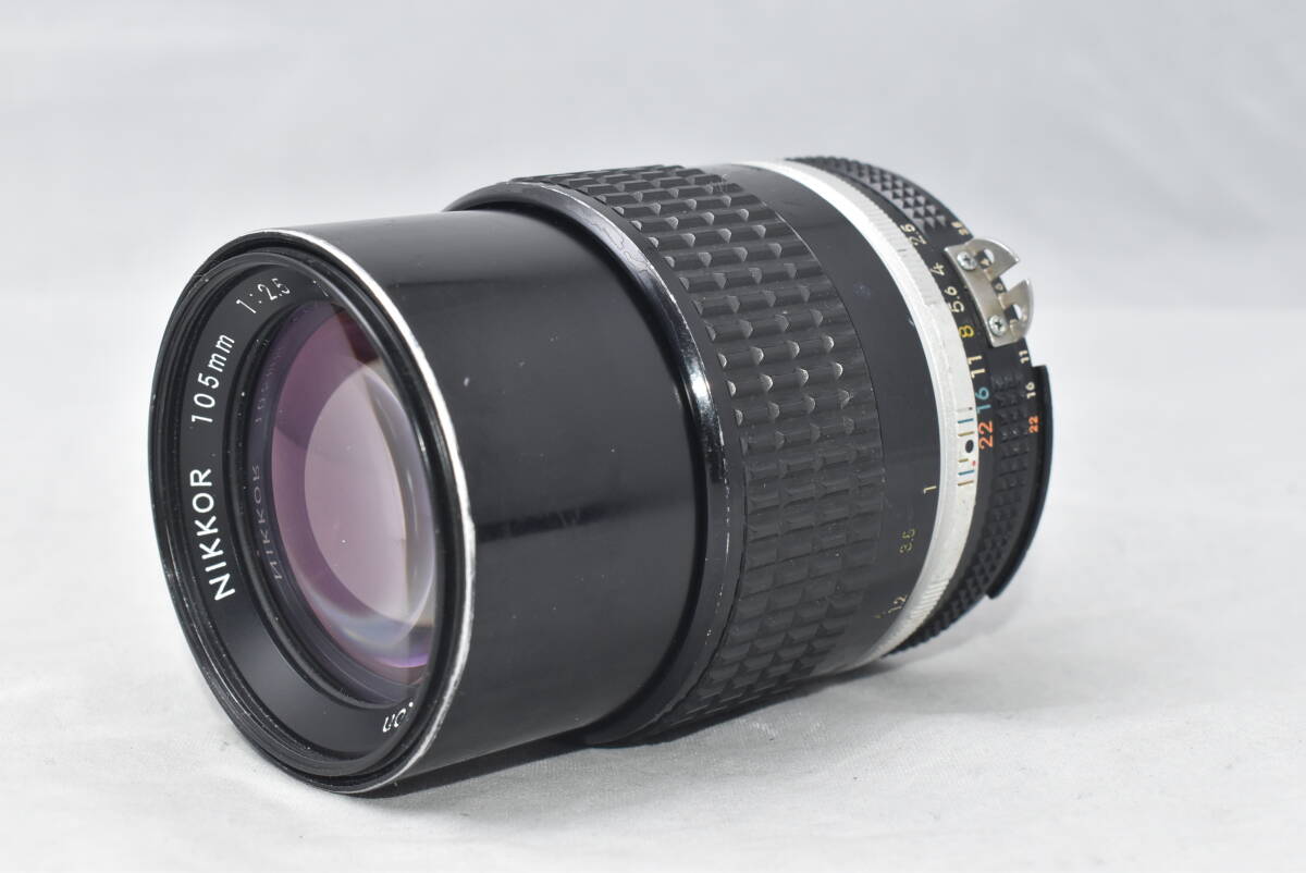 Nikon ニコン Ai-S NIKKOR ニッコール 105mm F2.5 マニュアルフォーカス 単焦点_画像2