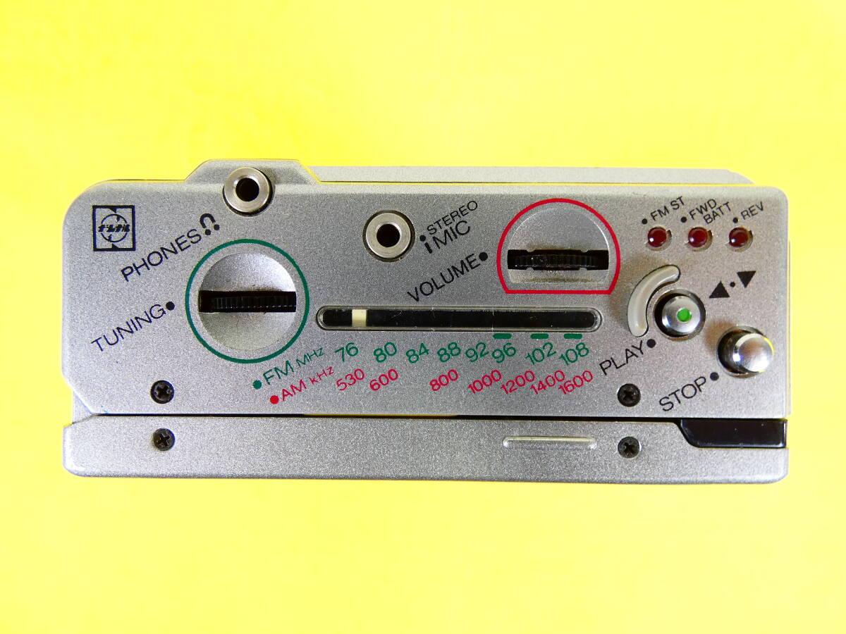 National ナショナル RX-S70 ポータブルラジオ カセットレコーダー 音響機器 オーディオ ※ジャンク/通電OK！ @送料520円 (5)_画像4