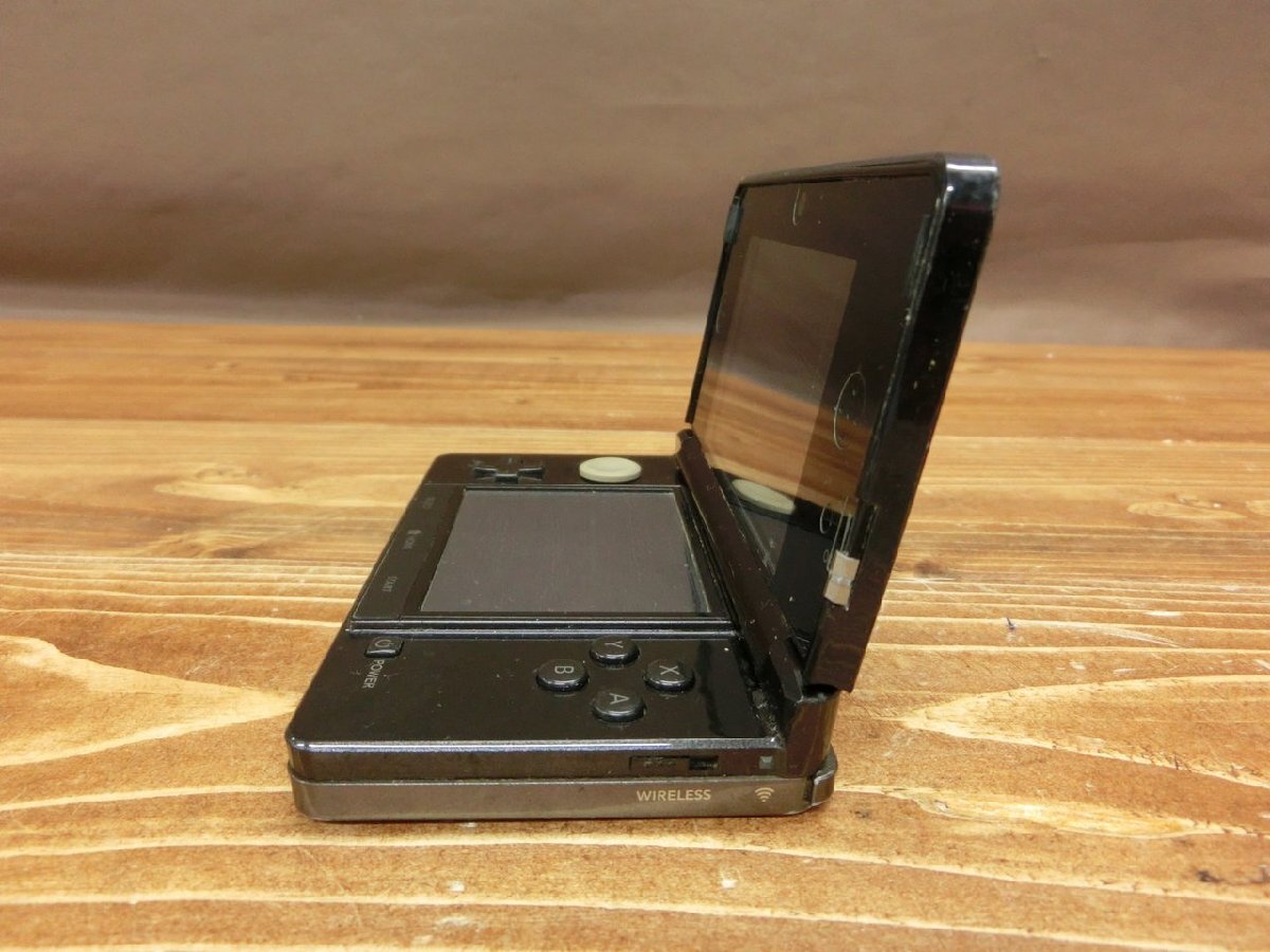【T5-3034】Nintendo 3DS CTR-001 ニンテンドー 本体 初期化済 通電確認済 現状品 東京引取可【千円市場】_画像2