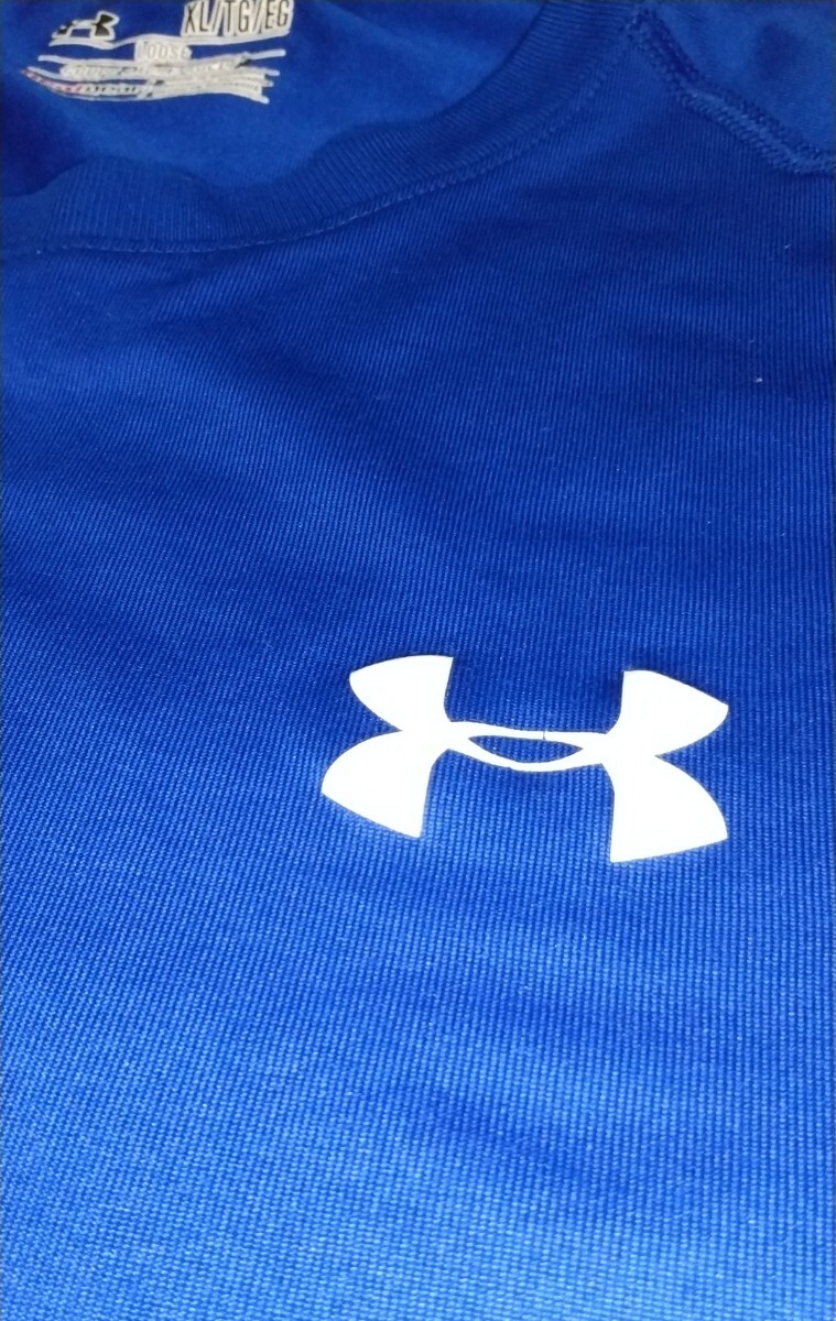 ☆UNDER ARMOUR アンダーアーマー 半袖TシャツXLサイズ ストレッチLOOSEティーHEATGEARブルー青色ホワイト白スポーツ トレーニングUAテックの画像6