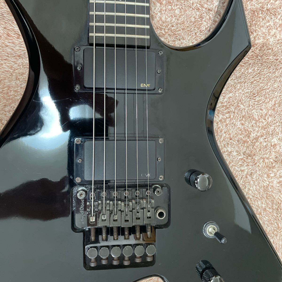 B.C.RICH WARLOCK B.C.リッチ　ワーロック　フロイドローズ EMG 変形ギター_画像8