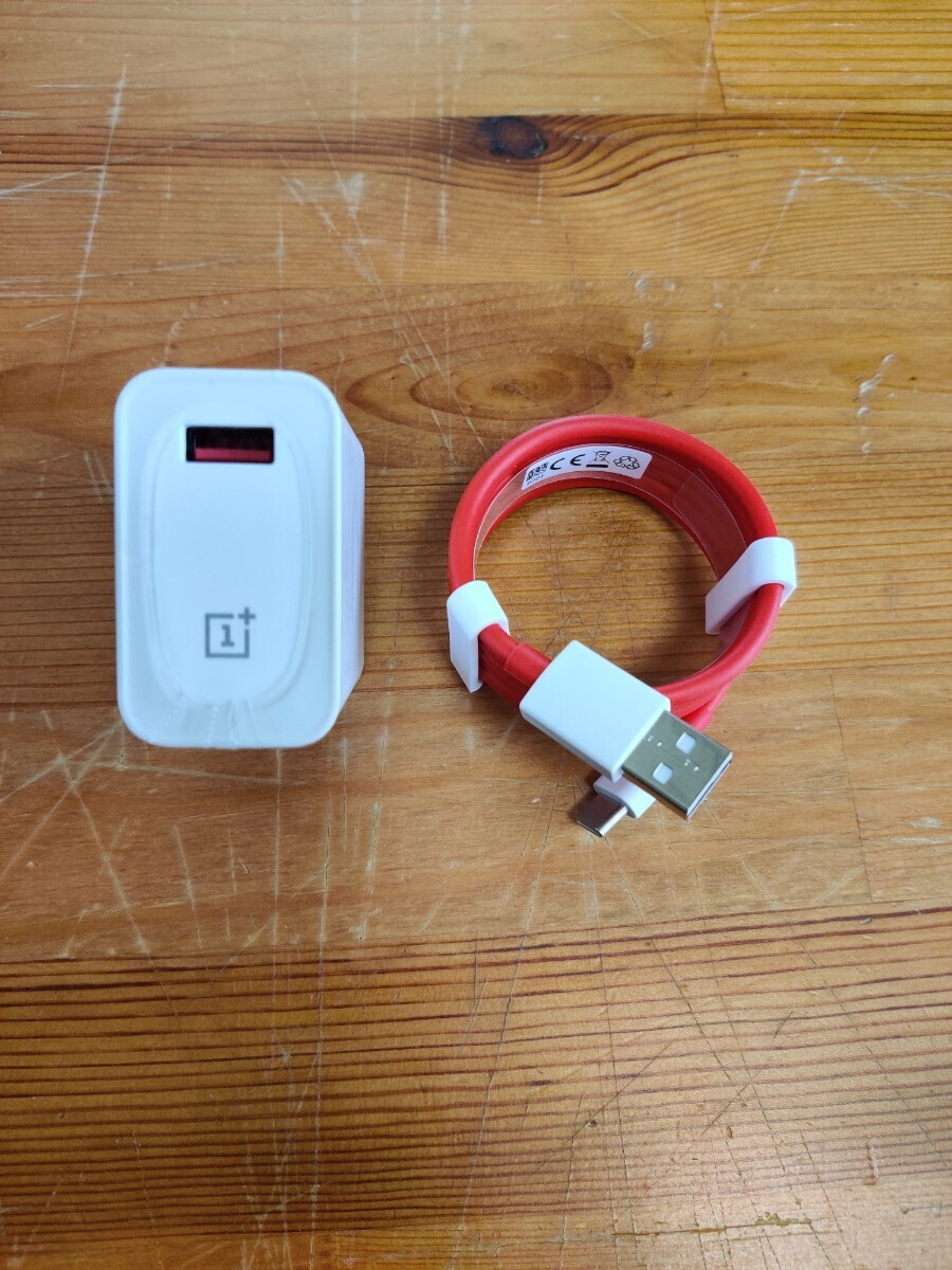 OnePlus 充電器★急速充電器/専用ケーブル★【WARP】方式★新品★_画像1