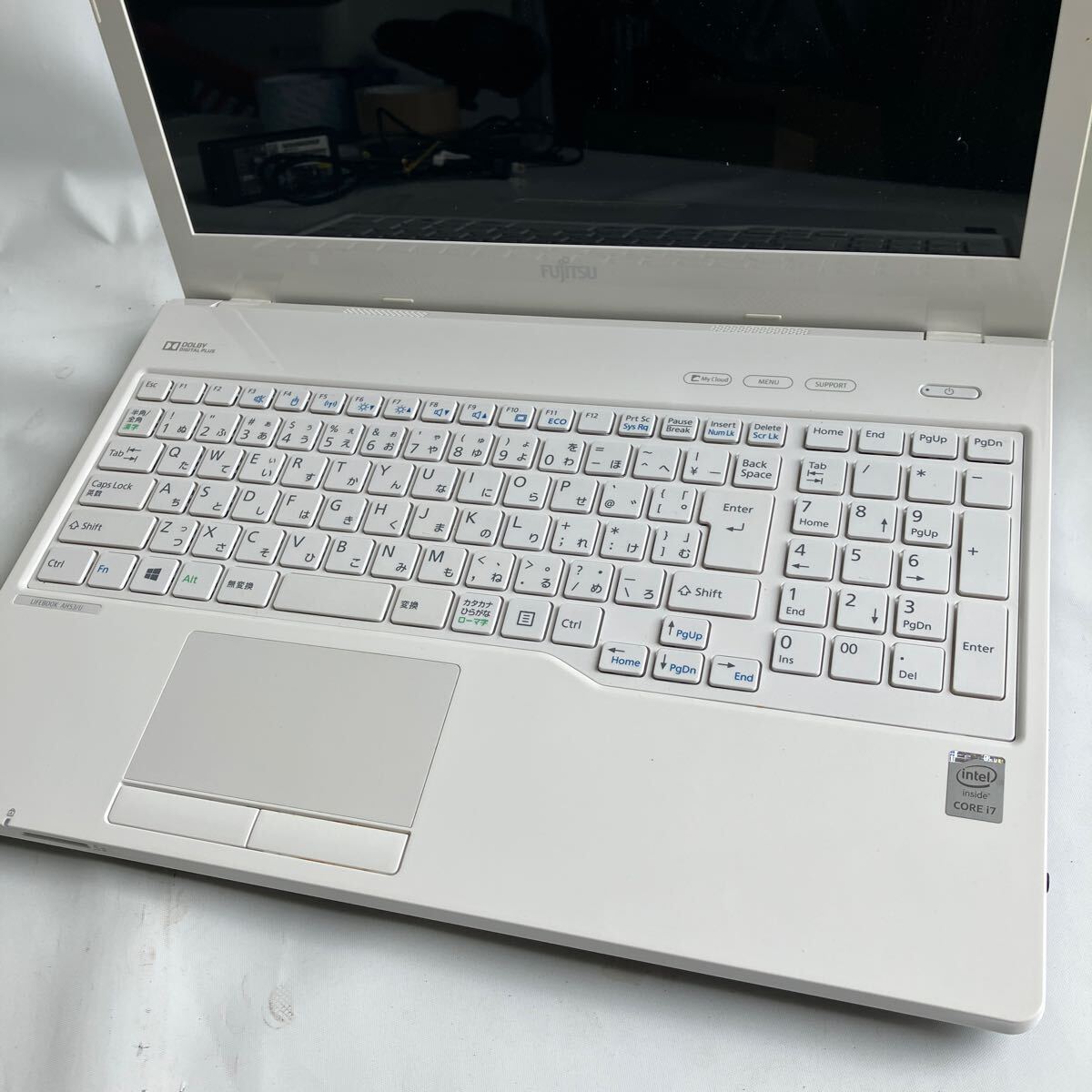 ▽【500円スタート】FUJITSU 富士通 LIFE BOOK AH53/U FMVA53UW ノートパソコン ホワイト マウス付き_画像7