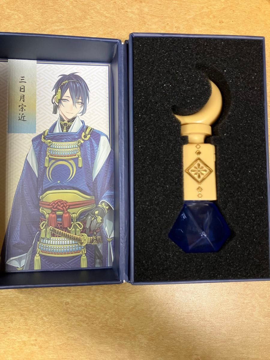 刀剣乱舞 A賞パフュームボトル 三日月宗近 香水 みんなのくじ 刀剣乱舞 A賞パフュームボトル 三日月宗近 香水 みんなのくじ