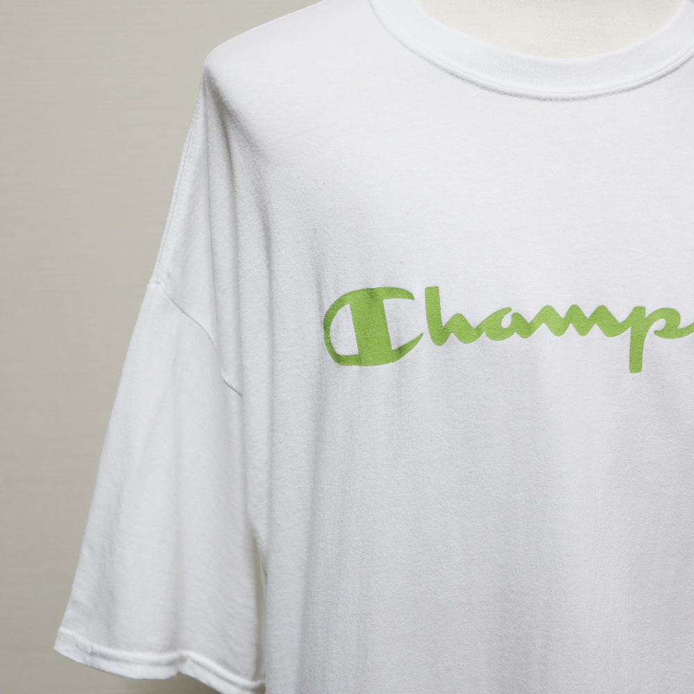 新品アメリカ正規品 CHAMPION チャンピオン 筆記体ロゴ Tシャツ 白XXL_画像2