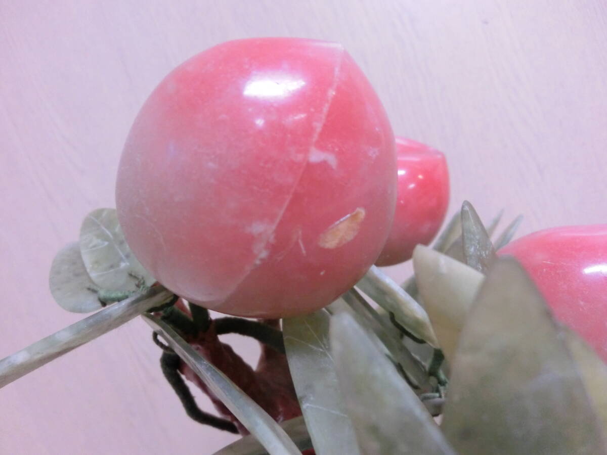 ★中古★中国古玩 玉製 桃 葡萄 玉石盆栽 置物 高さ約34cm_画像9
