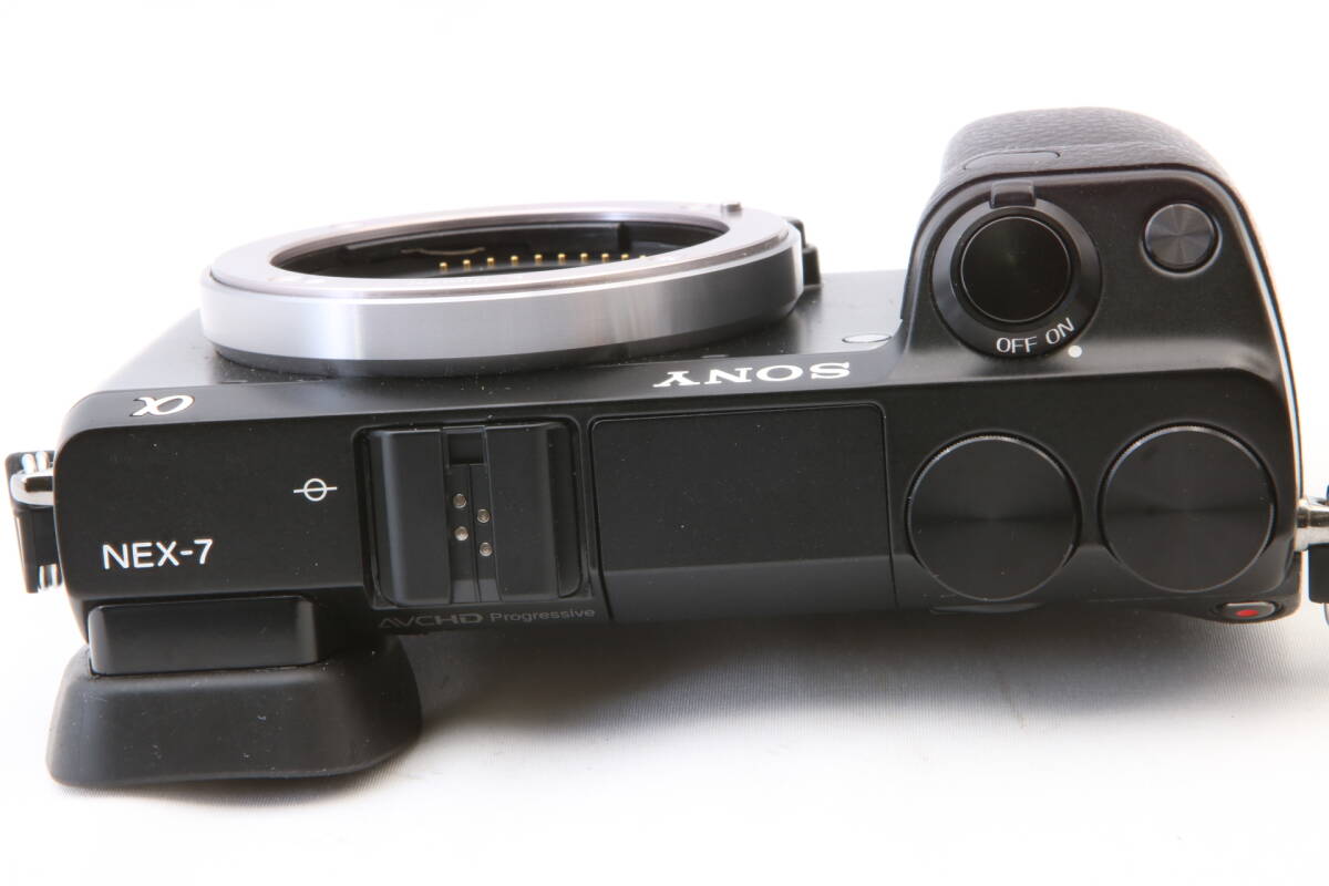 【シャッター回数1015回】Sony NEX-7　ソニー　ミラーレス一眼カメラボディ　【美品】_画像4