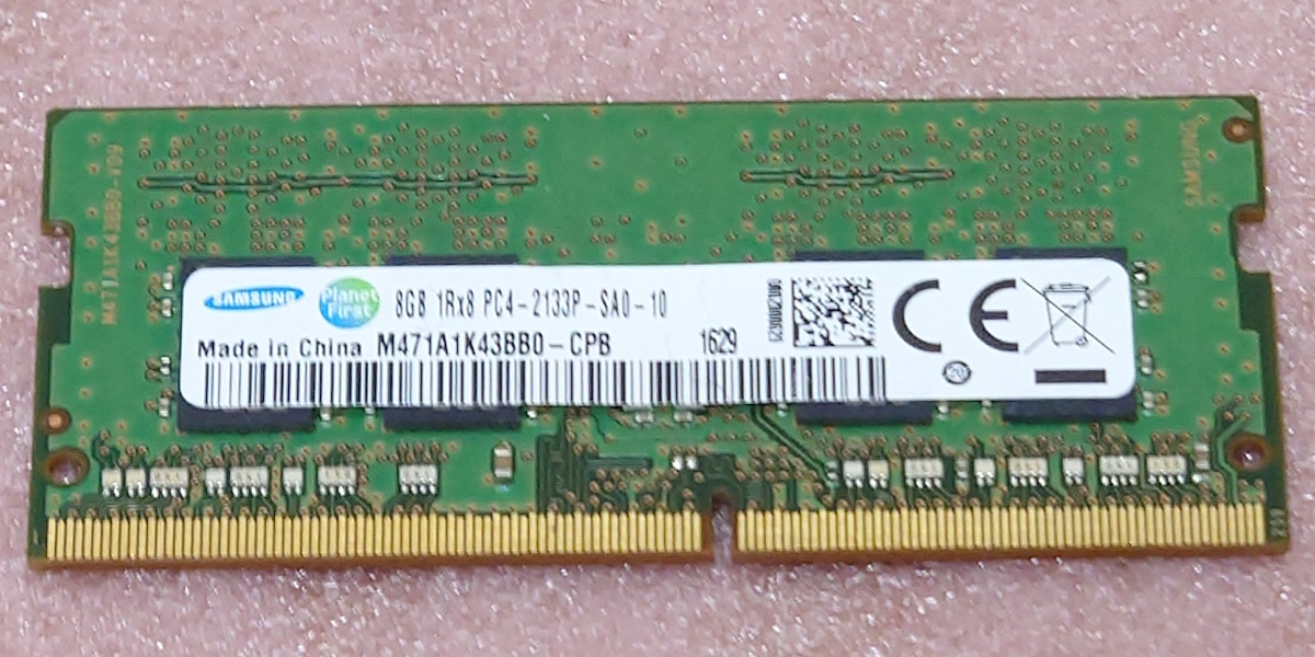 ◆Samsung M471A1K43BB0-CPB - PC4-17000/DDR4-2133/PC4-2133P 260Pin DDR4 S.O.DIMM 8GB 動作品の画像1
