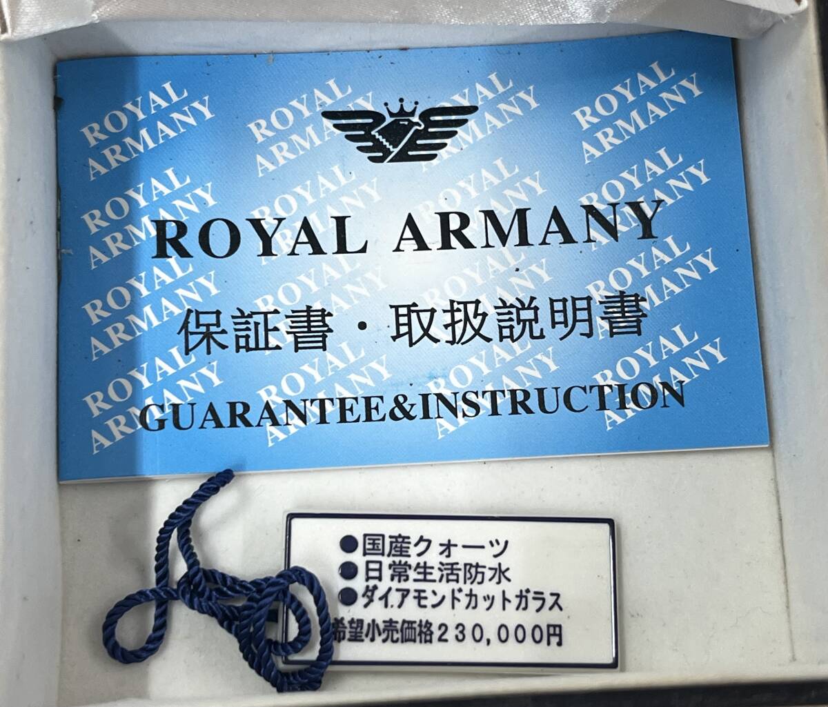 [s3102]ROYAL ARMANY Royal Armani наручные часы CC-M003 местного производства кварц б/у текущее состояние товар 