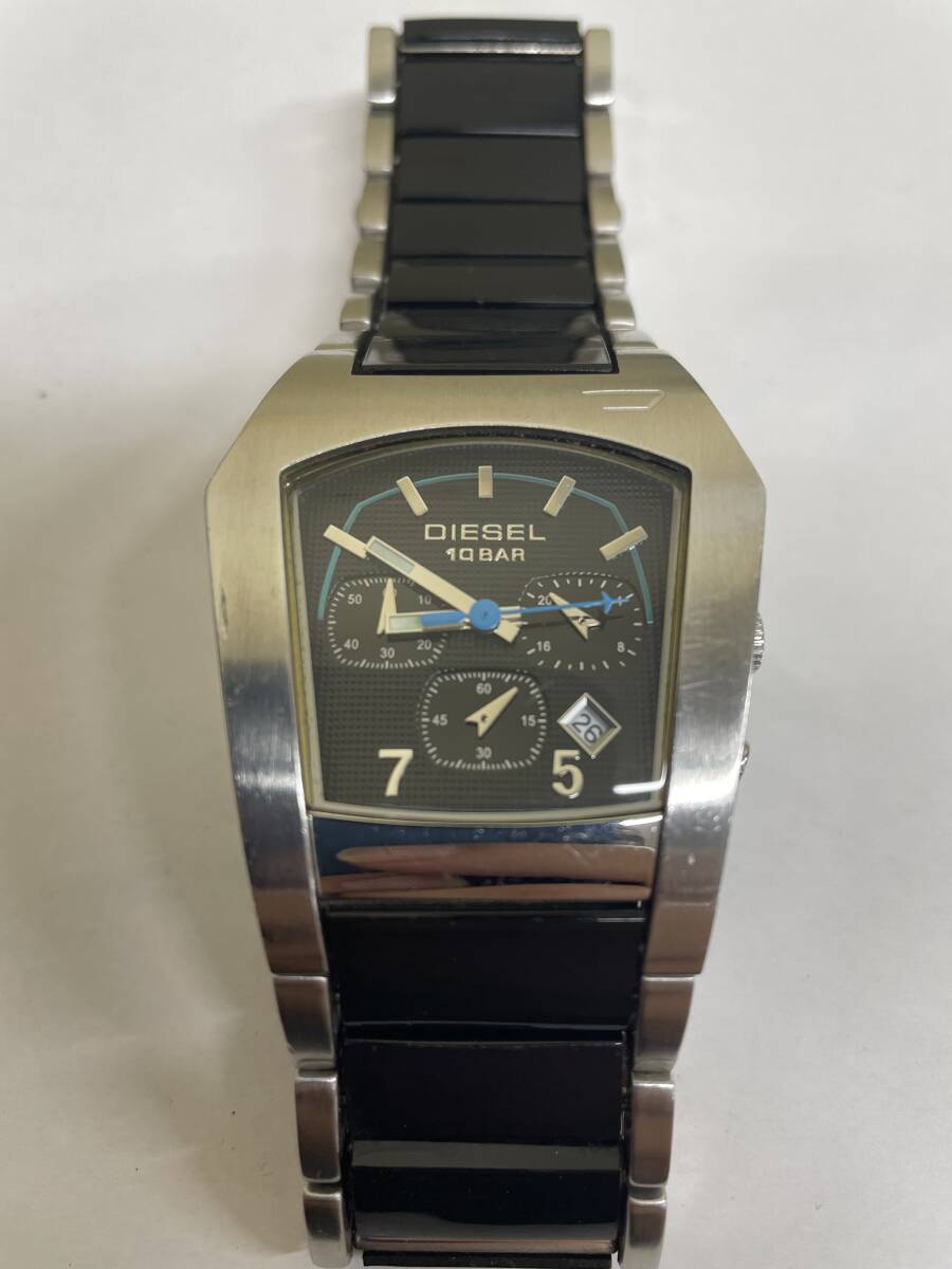 【s3181】［中古品］DIESEL ディーゼル メンズ 腕時計 クロノグラフ 10BAR DZ-4098 ※不動品！電池交換必須です。箱無し_画像1