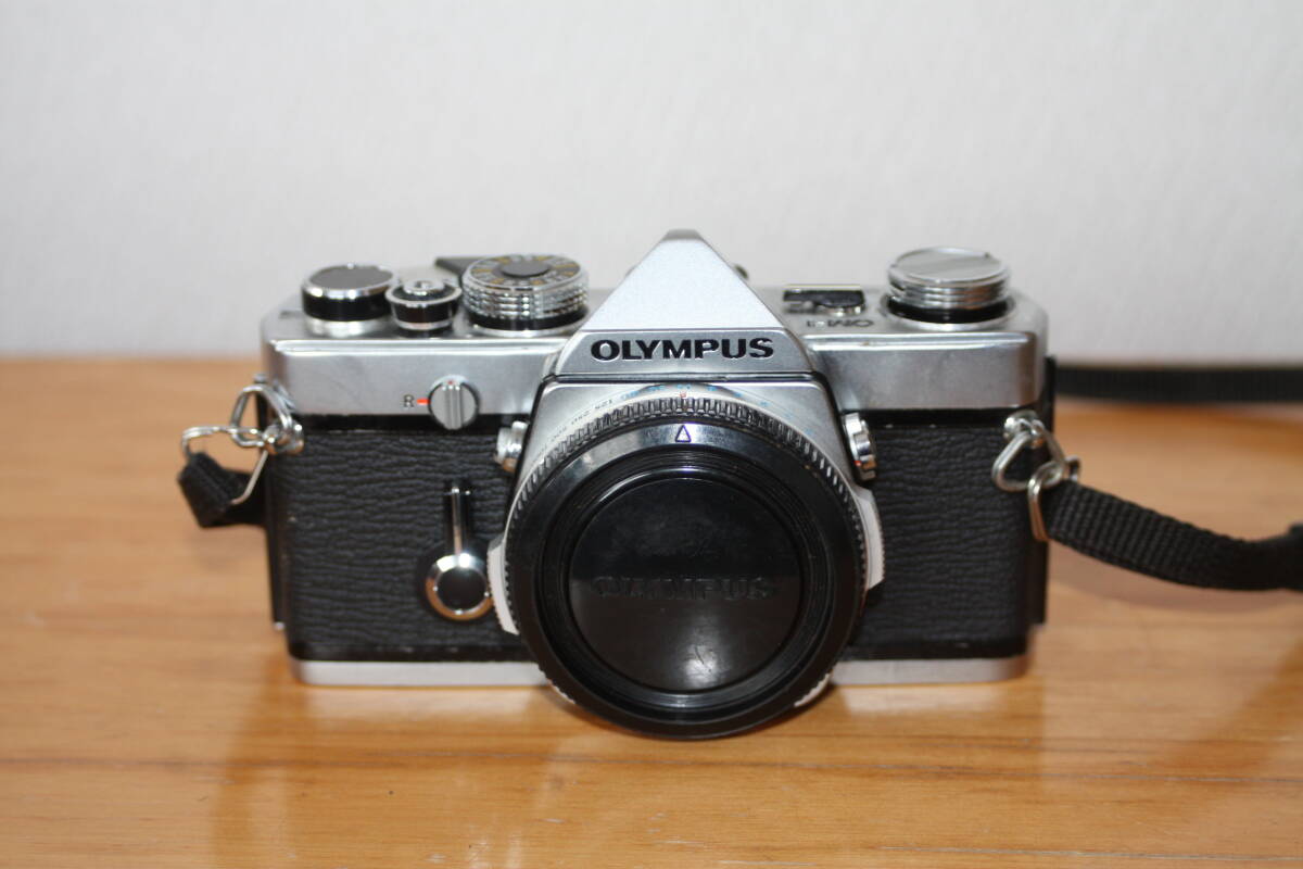 OLYMPUS 往年の名機一眼レフカメラ　OM-1　動作品_画像1