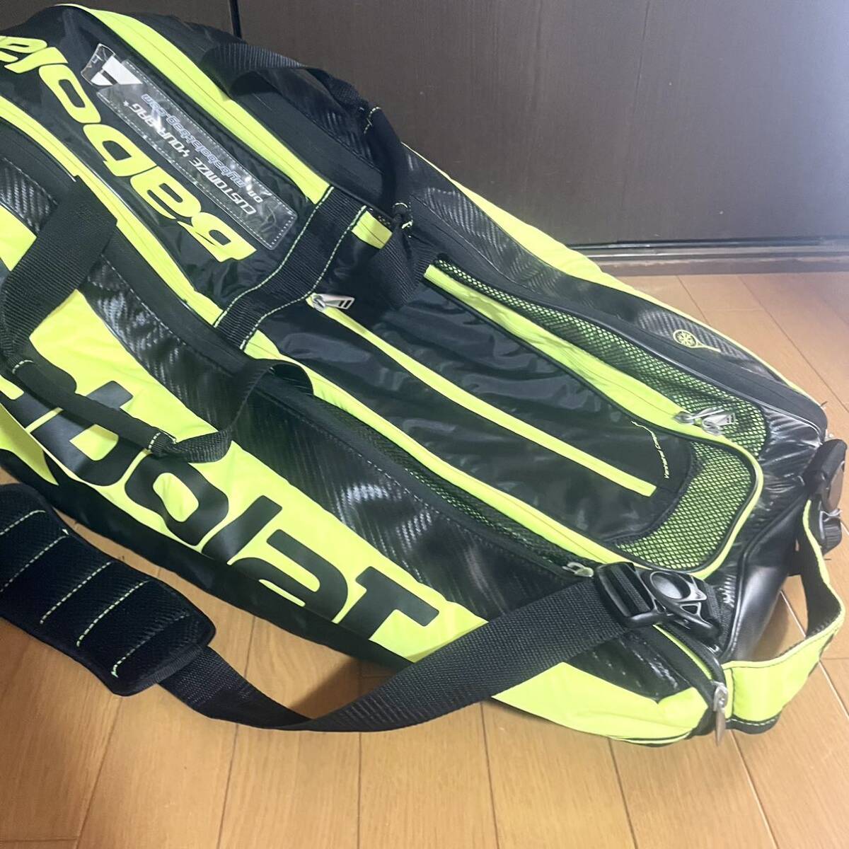 【Babolat】新品未使用ラケットバッグ バボラピュアアエロ(6本) テニスバッグ