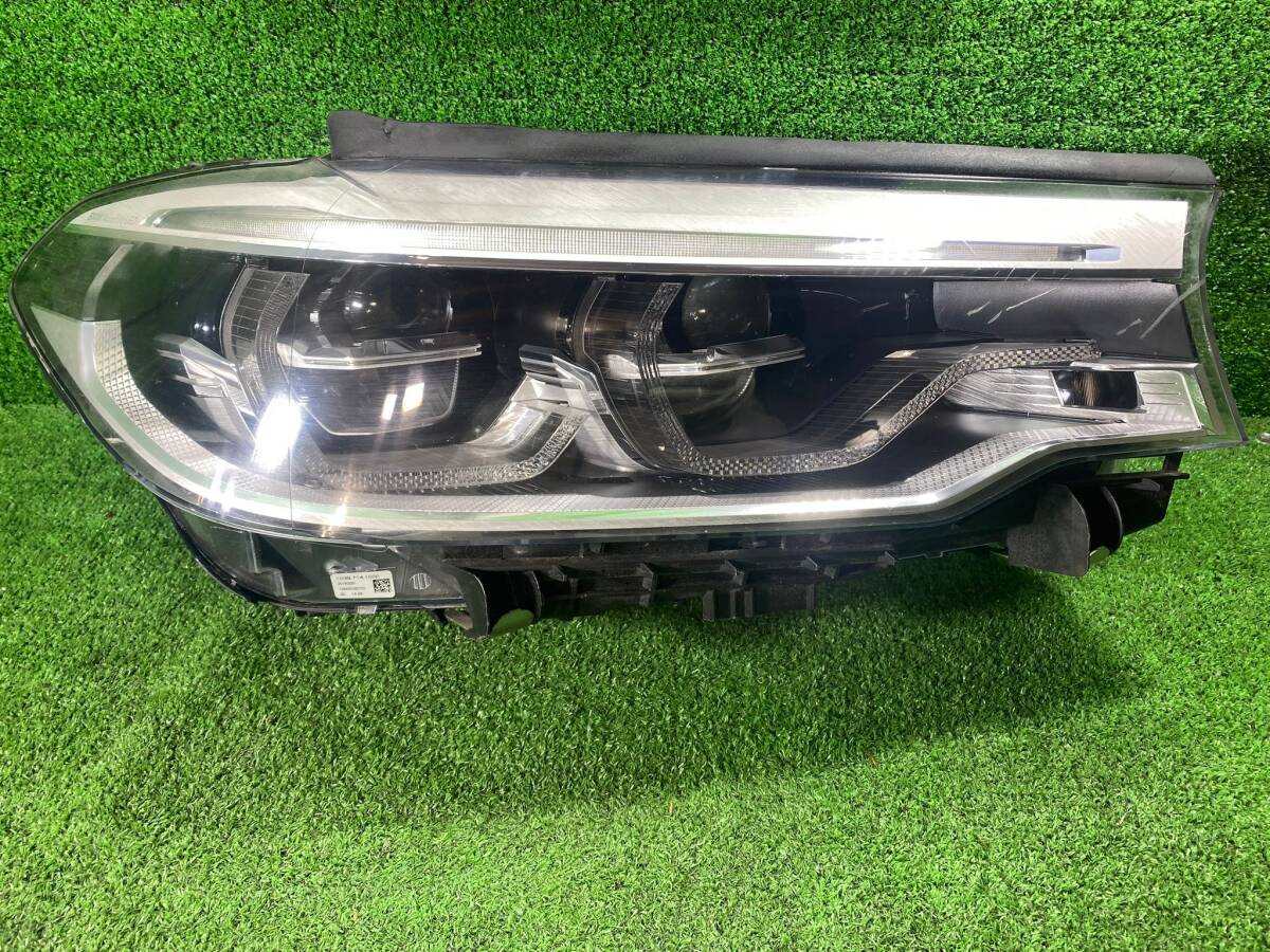 BMW 5シリーズ G30 ・ 右　ヘッドライト // Adaptive LED アダプティブLED_画像2