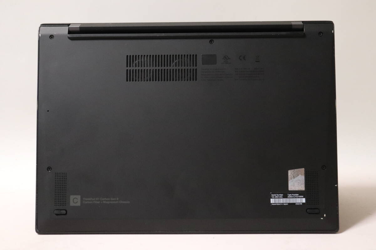 m635. Lenovo / ThinkPad X1 Carbon / 20XXCTO1WW / Core i5-1135G7 / 16GBメモリ / SSDなし / 通電確認・ジャンク_画像4