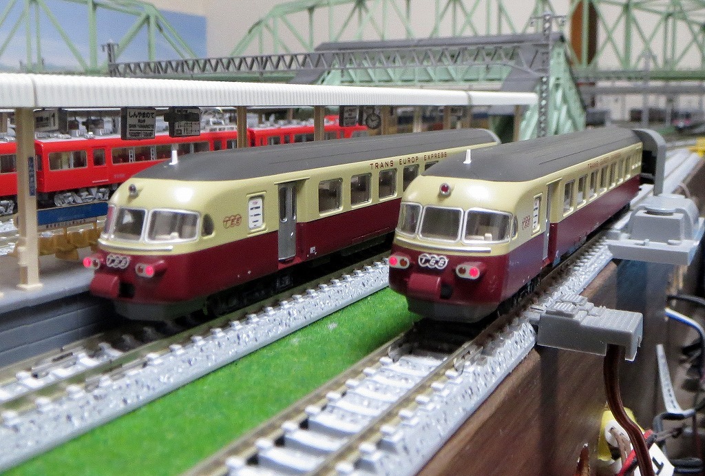 KATO 　SBB RAeTEE ''Gottardo''_画像5