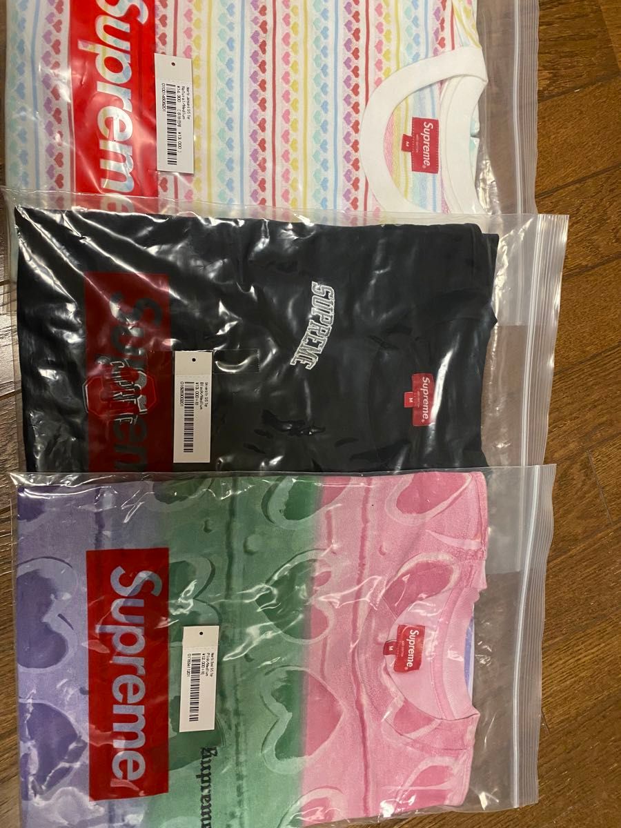 シュプリーム 半袖Tシャツ Tシャツ　supreme Mサイズ