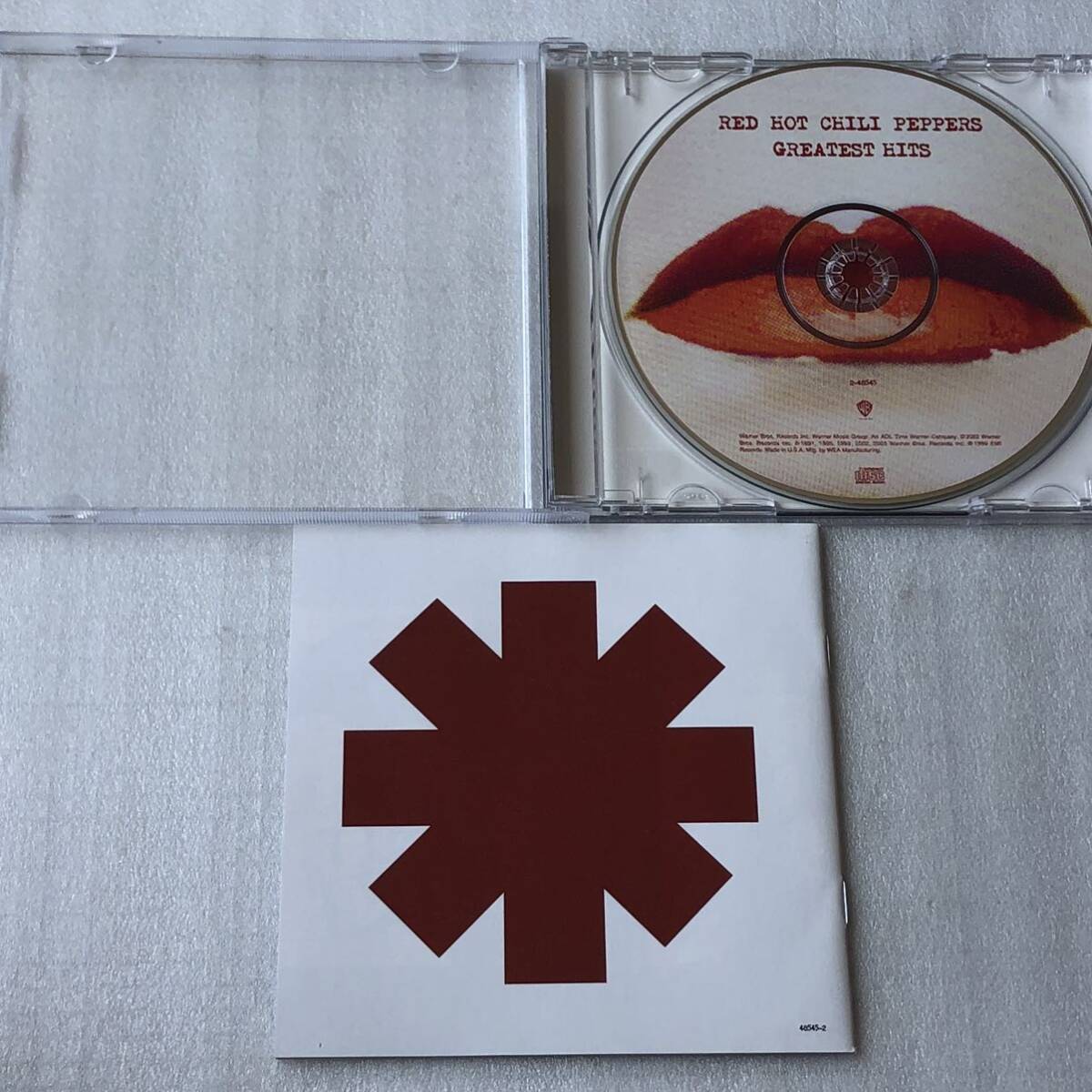  б/у CD Red Hot Chili Peppers /Greatest Hits(2003 год )