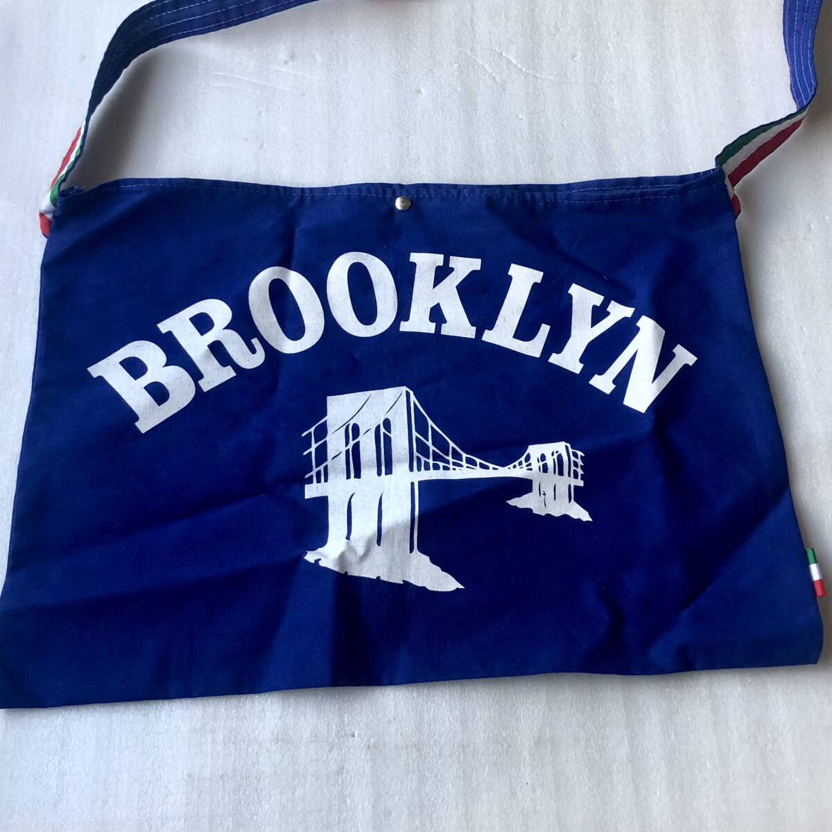  new goods apisapisBROOKLYN Brooke Lynn sakoshu free shipping 