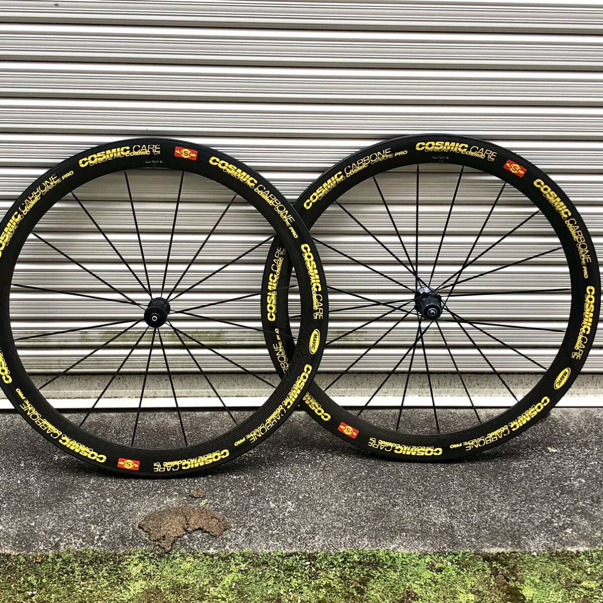 中古 MAVIC マヴィック COSMIC CARBON PRO コスミックカーボンプロ TU カーボンホイール前後セット_画像1