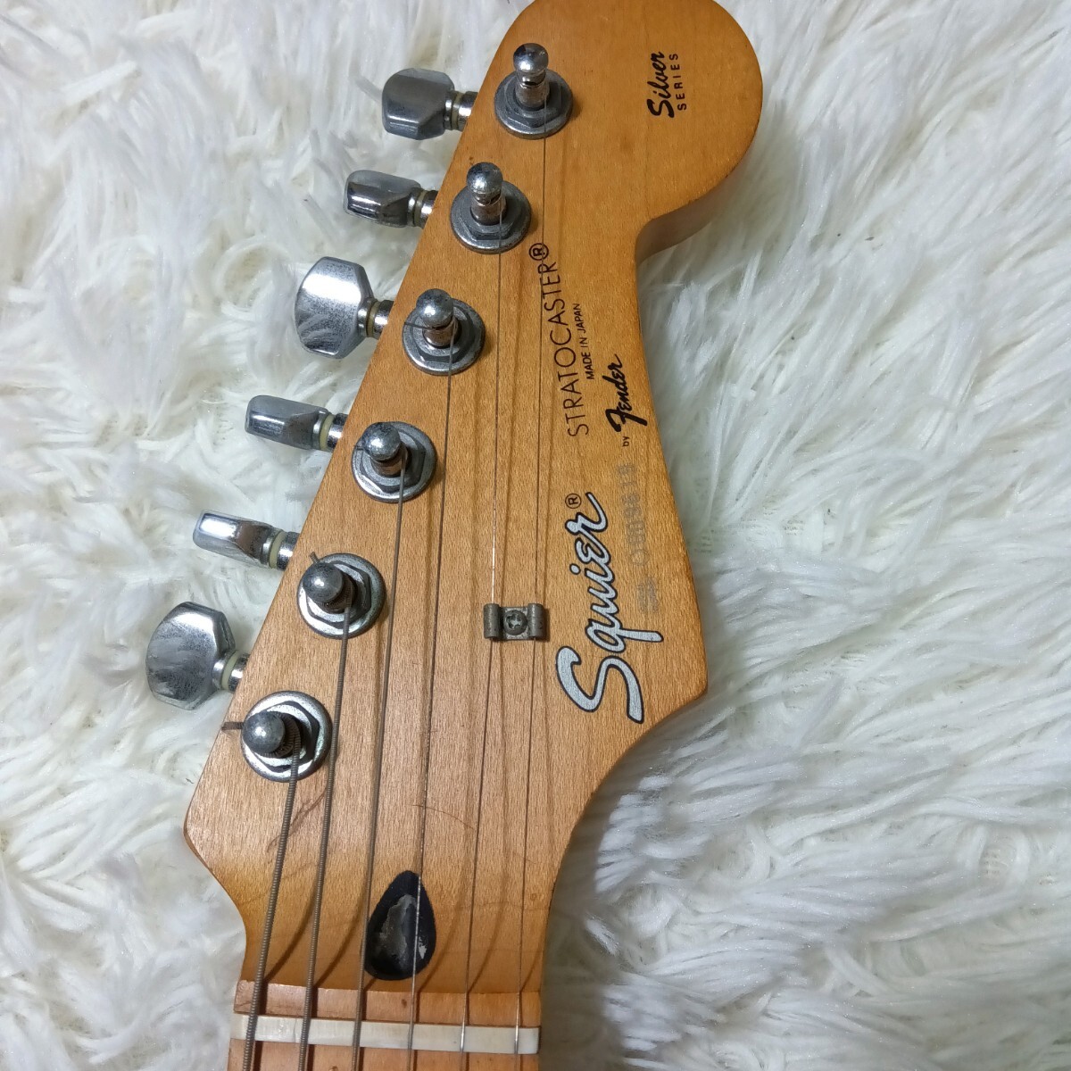 Squier スクワイヤー　ストラトキャスター　90年代　魔改造　ピックアップfender ペグ　ブリッジGOTOH _画像3