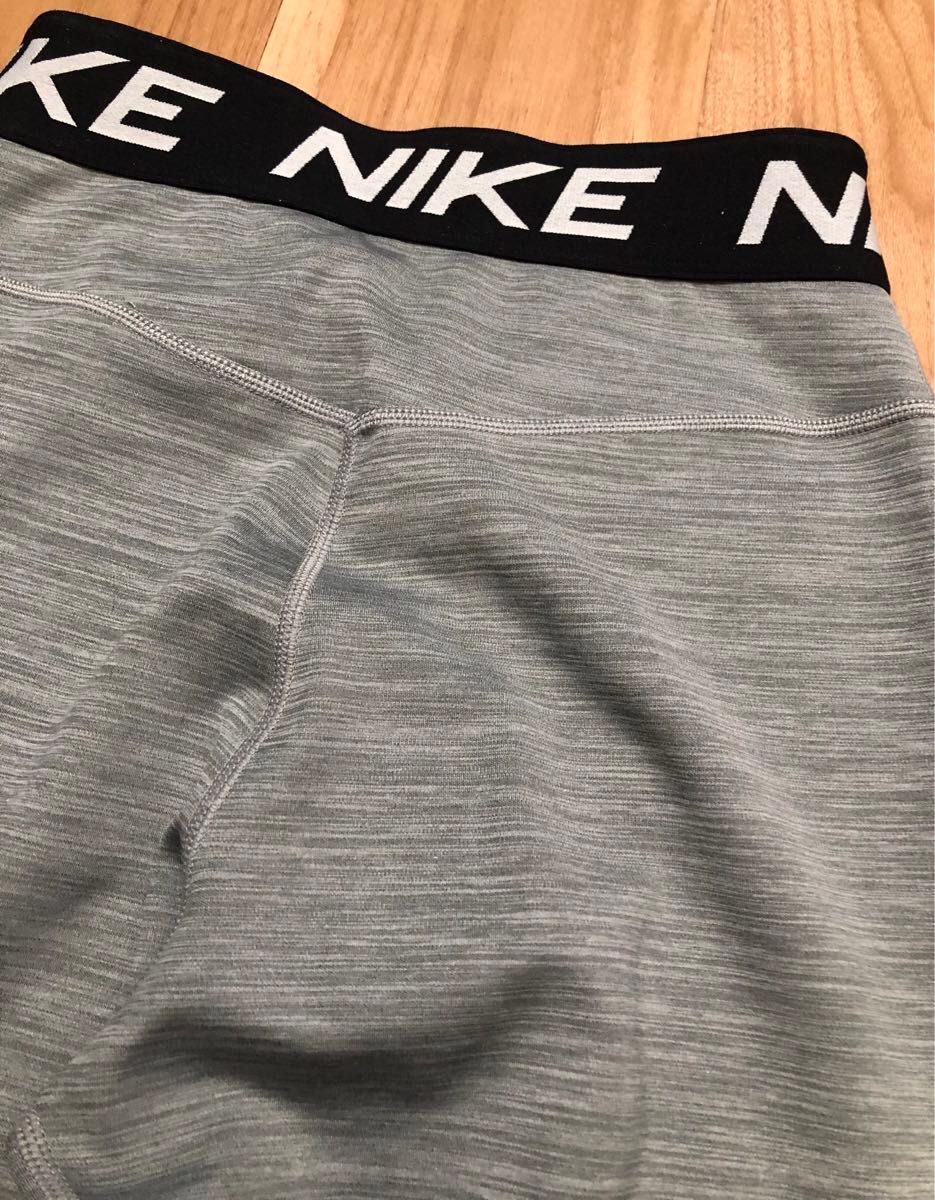 NIKE ナイキ　ヨガ　ハイストレッチパンツ　レディース