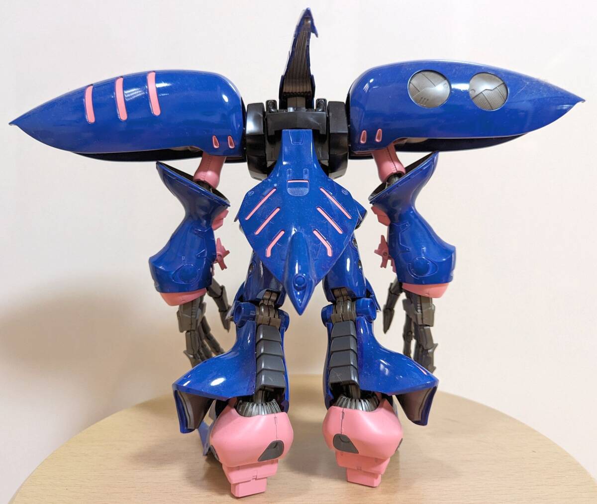 MG キュベレイダムド　完成品 ガンプラ_画像3