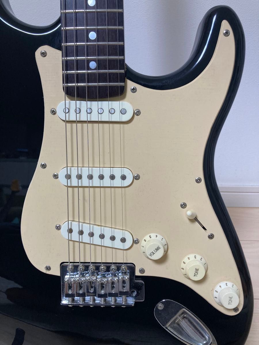 Squier by Fender ストラトキャスター ynシリアル 90年代 スク Squier by Fender ストラトキャスター ynシリアル 90年代 スク