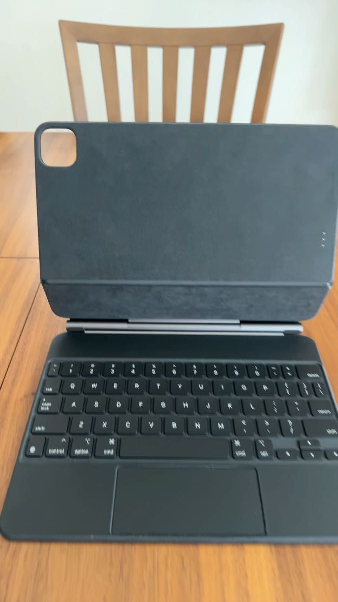 アップル Apple 11インチiPad Pro用Magic Keyboard 英語（US） MXQT2LL/A 極美品