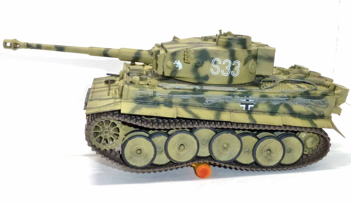 ◆タイガーI 1/35　2.4GHzラジコン組込・サス可動・タミヤプラモ組立完成品_画像4