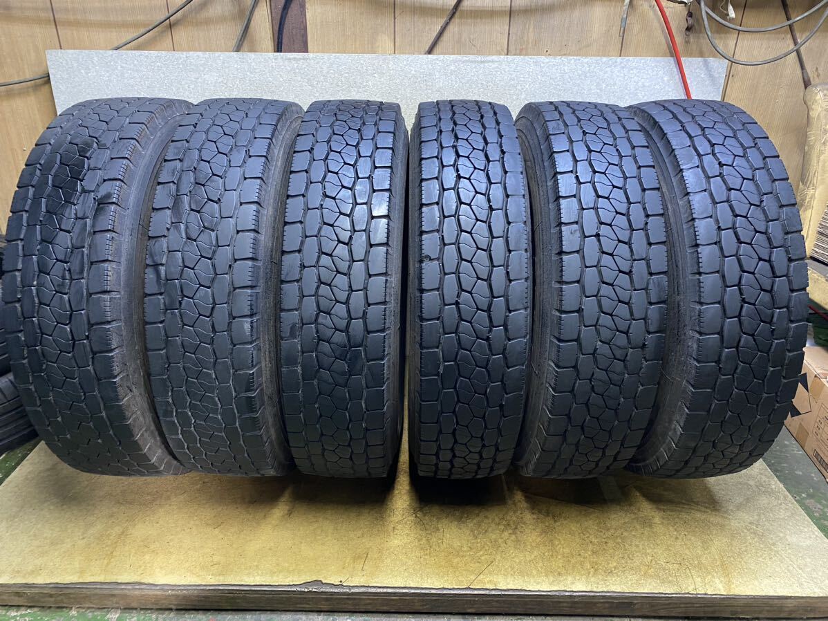 225/90R17.5（127/125L）M+S ブリヂストン V-STEEL MIX M800 中古6本 ミックス　2020年製 バリ山　225/90R17.5_画像1