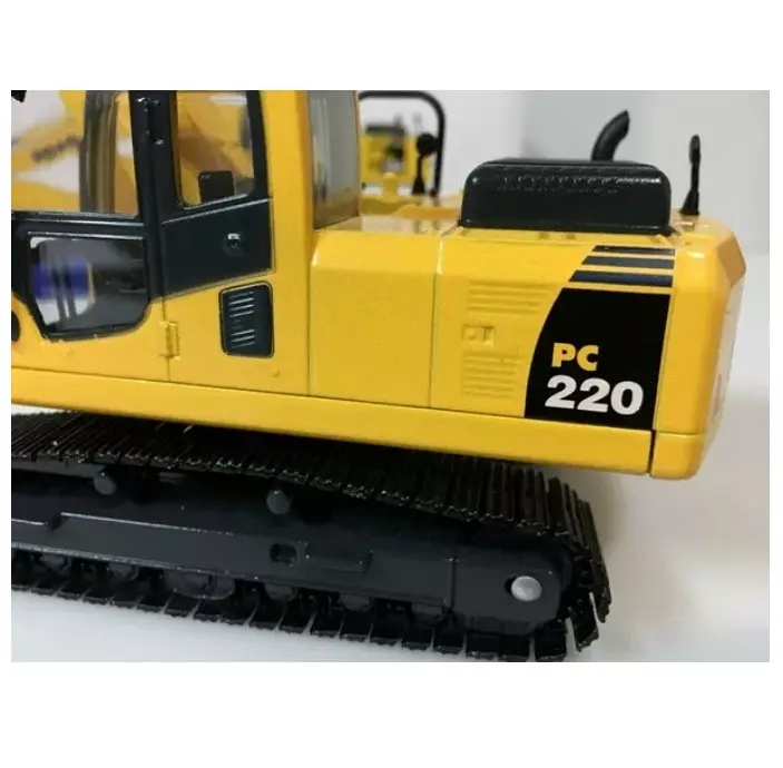 送料無料★Komatsu pc220-8 Hydraulic Excavator with Metal Tracks_画像4