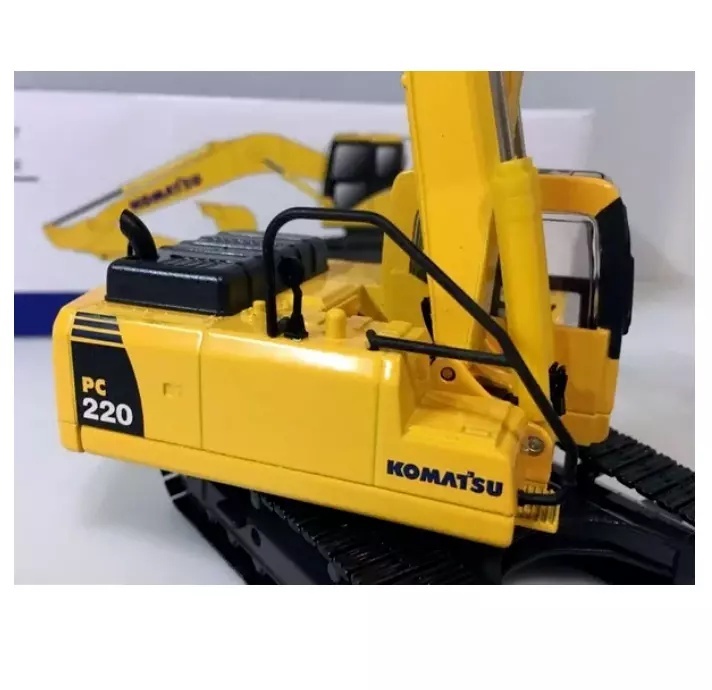 送料無料★Komatsu pc220-8 Hydraulic Excavator with Metal Tracks_画像5